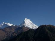 View from Poon Hill  » Click to zoom ->